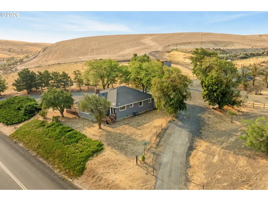 73000 Gordon Ridge Rd, Wasco, OR 97065 - #3