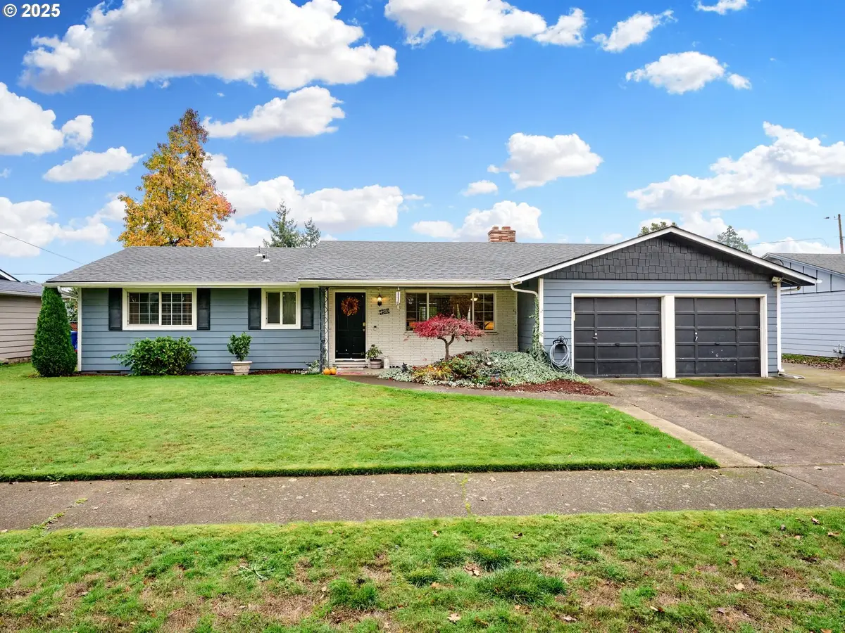 4570 39th Ave, Salem, OR 97301 - #1