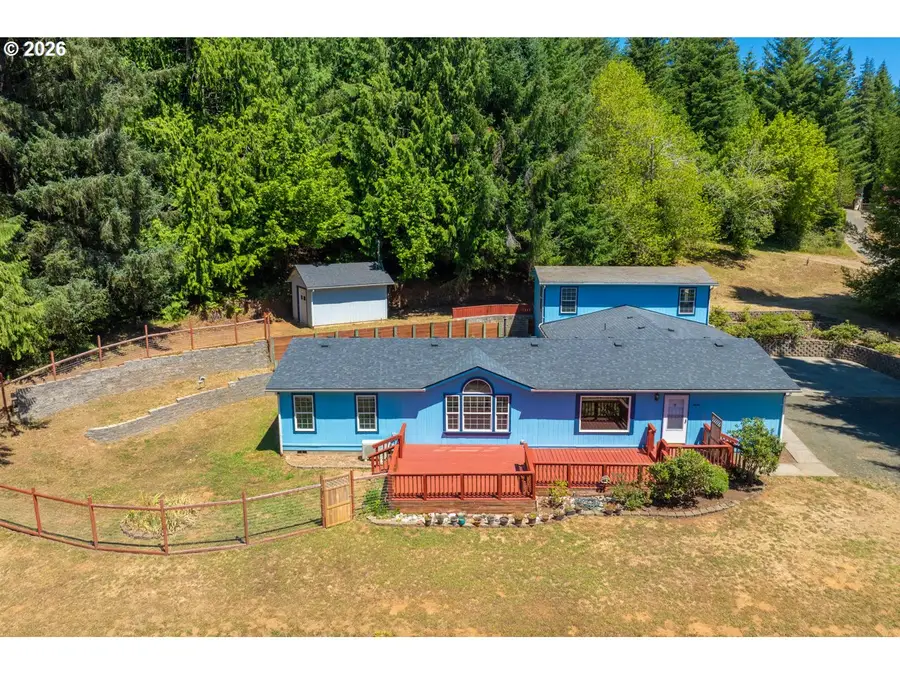 94835 Brunswick Ln, Eastside, OR 97459 - #2