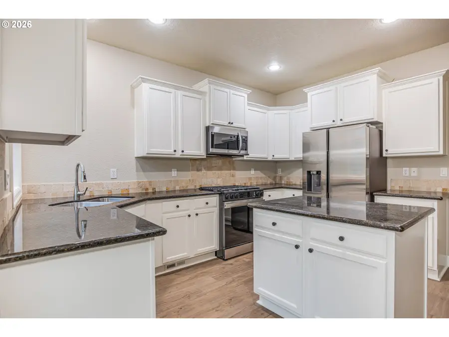 13677 SE Madena Way, Clackamas, OR 97015 - Image #3