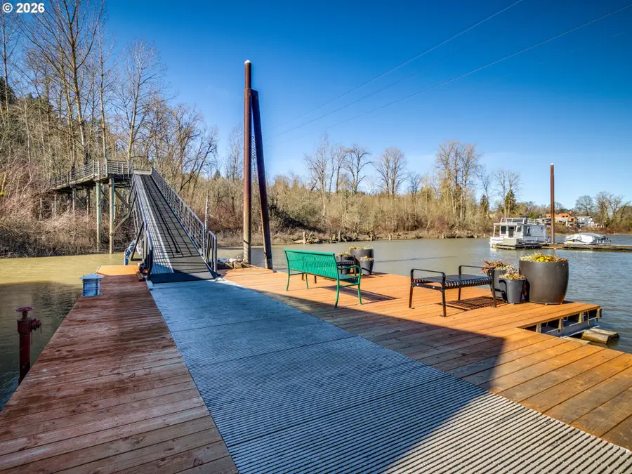 7720 S Macadam Ave #Slip 16, Portland, OR 97219 - #2