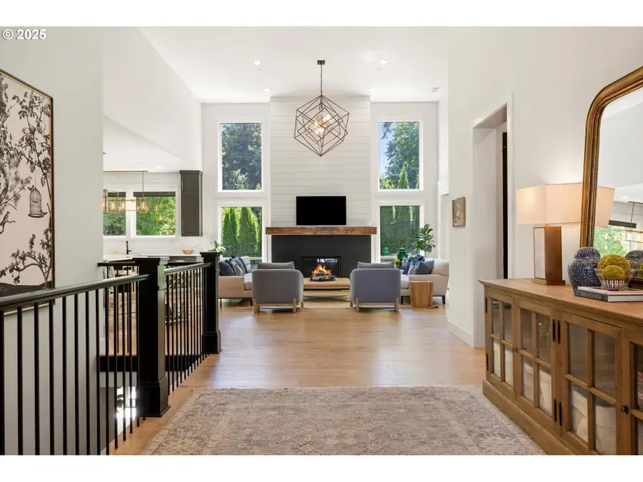 13585 Goodall Rd, Lake Oswego, OR 97034 - #3