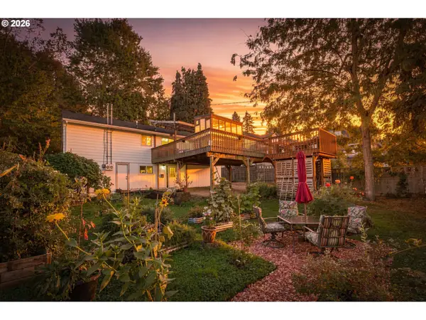 711 Jackson St, OregonCity, OR 97045