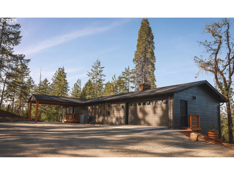 32530 Deberry Rd, Creswell, OR 97426 - #2