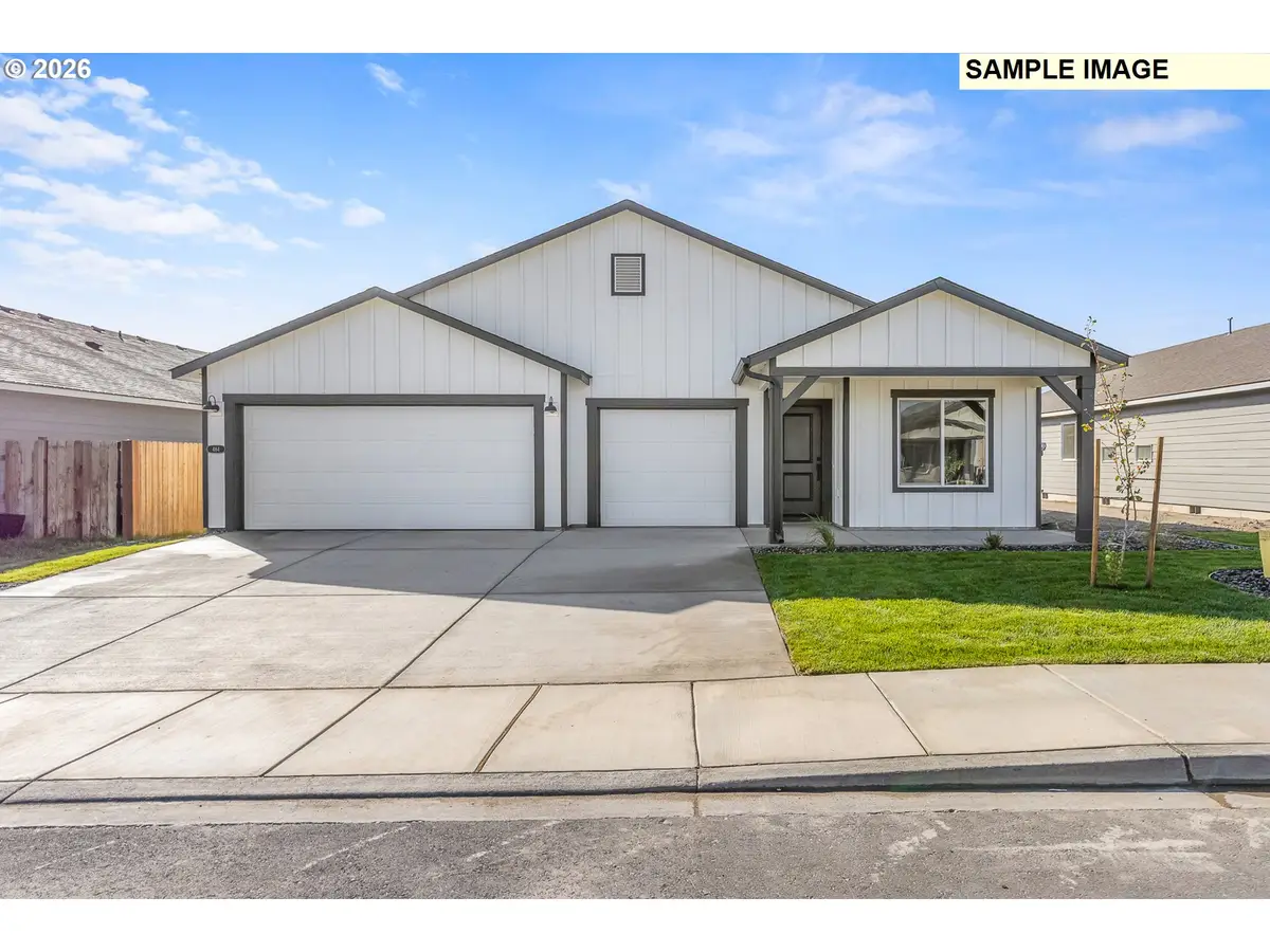 861 E Kinsley Ave, Hermiston, OR 97838 - #1