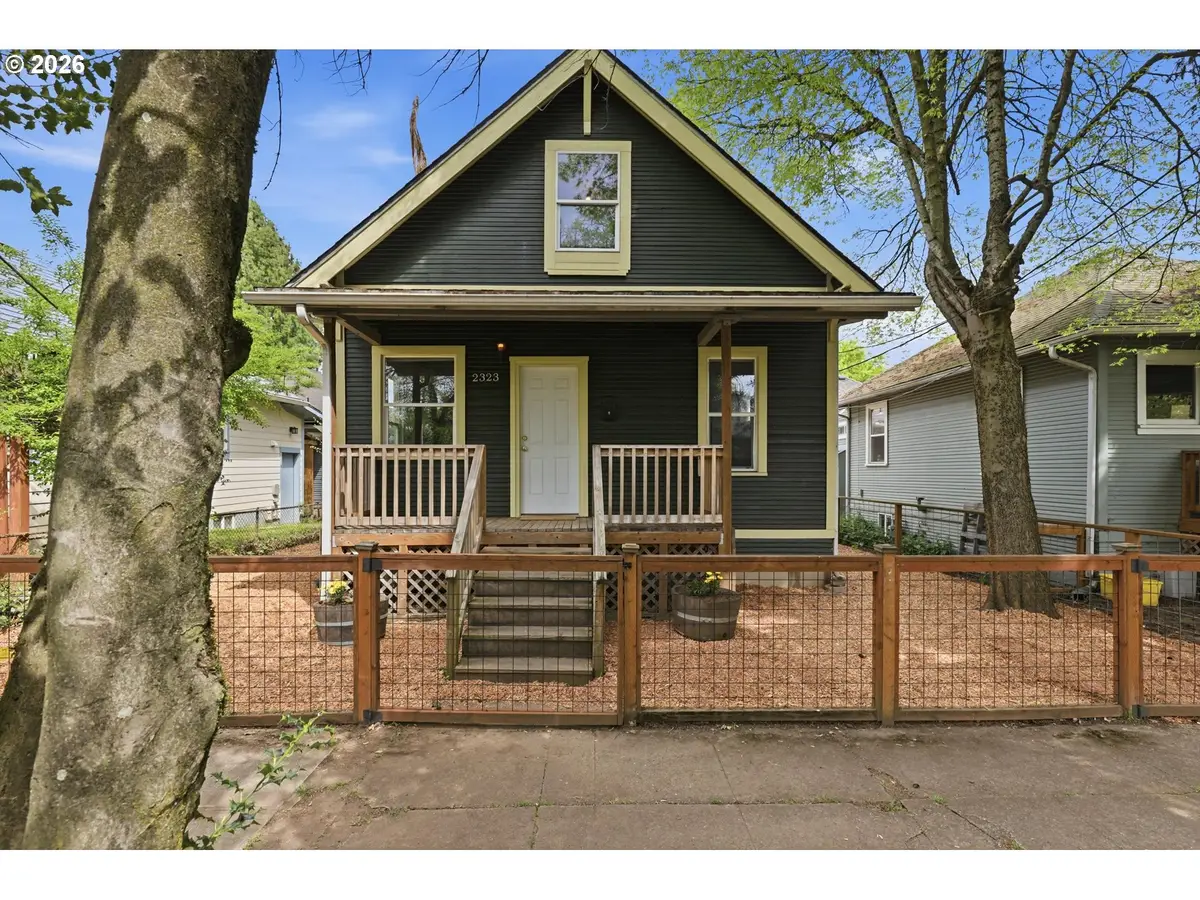 2323 N Terry St, Portland, OR 97217 - #1
