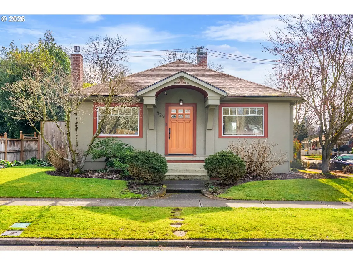 529 W 25th St, Vancouver, WA 98660 - #1