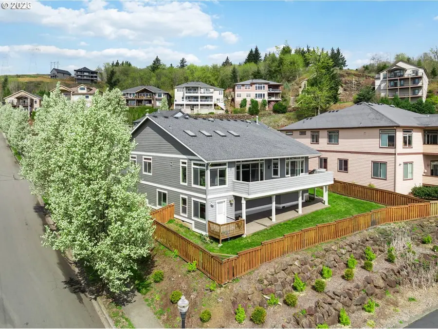 404 N X St, Washougal, WA 98671 - #3