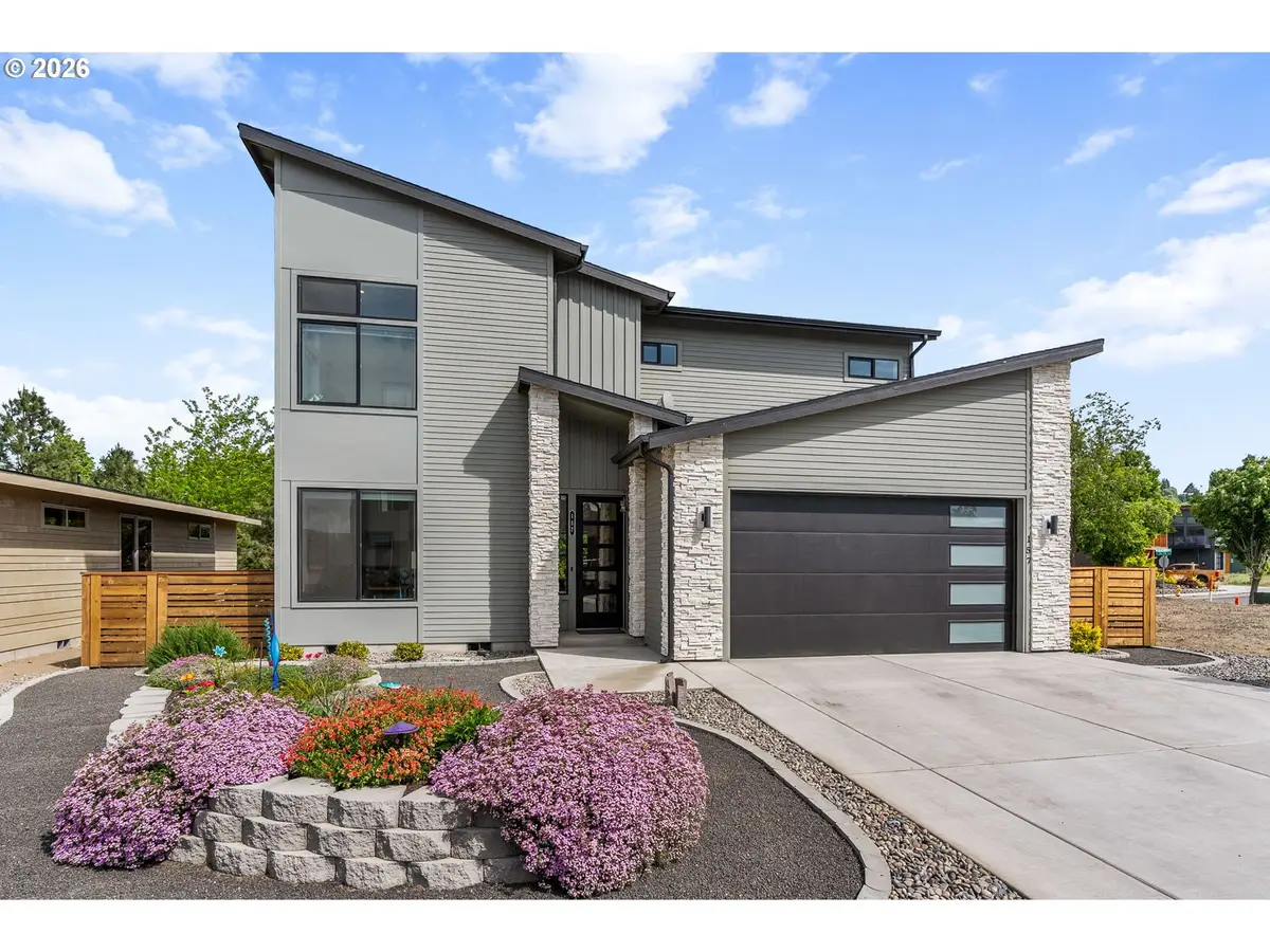 157 Southshore Ave, The Dalles, OR 97058 - #1
