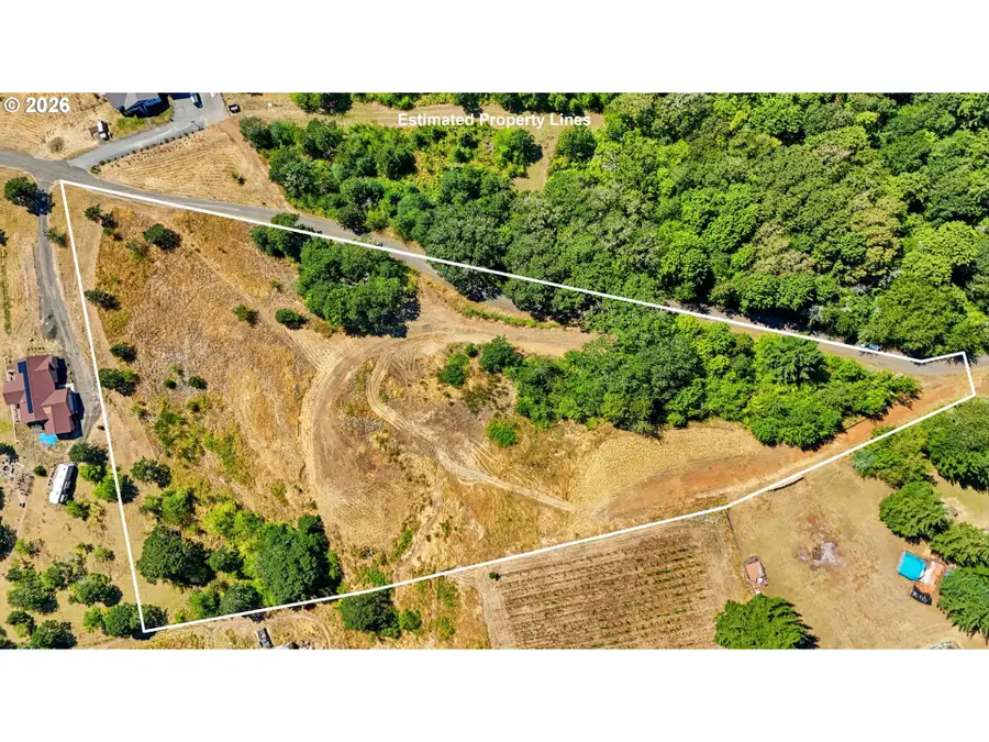 21395 SW Summit Dr, Sheridan, OR 97378 - #3