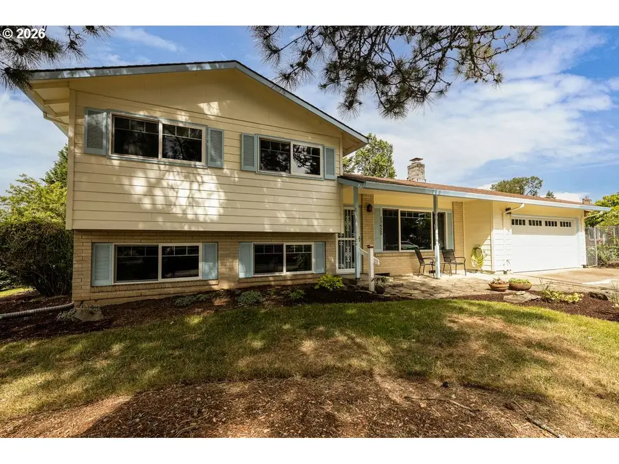 11925 SE 70th Ave, Milwaukie, OR 97222 - #2
