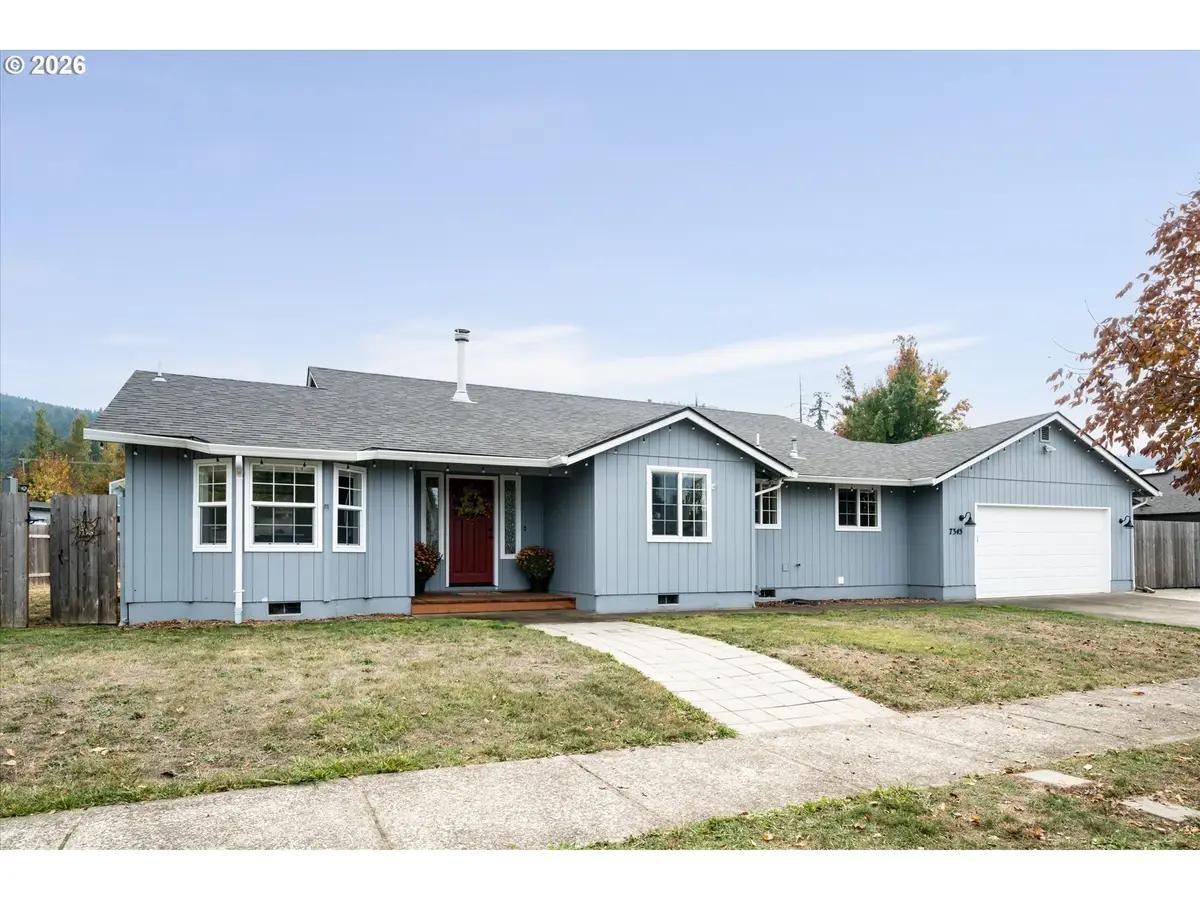 7345 B St, Springfield, OR 97478 - #1