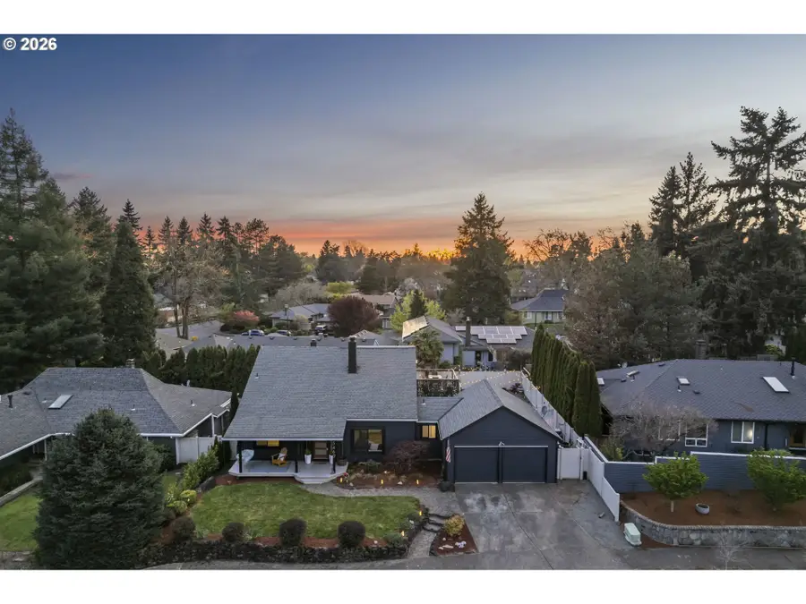 5465 NW Ridgemoor Ct, Portland, OR 97229 - #3