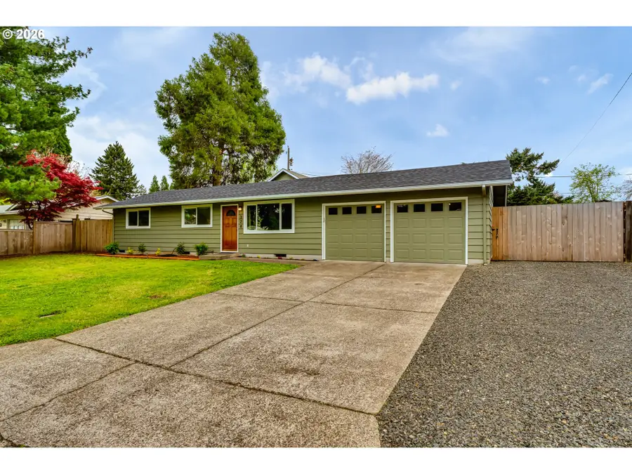 328 Dean Ave, Eugene, OR 97404 - #2