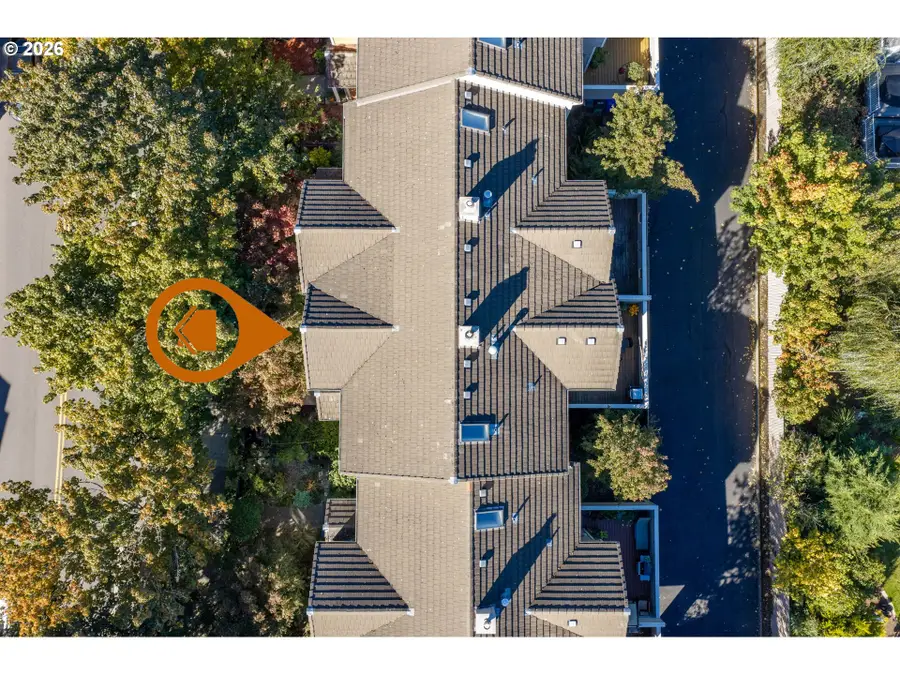 7430 SW Capitol Hwy, Portland, OR 97219 - #3