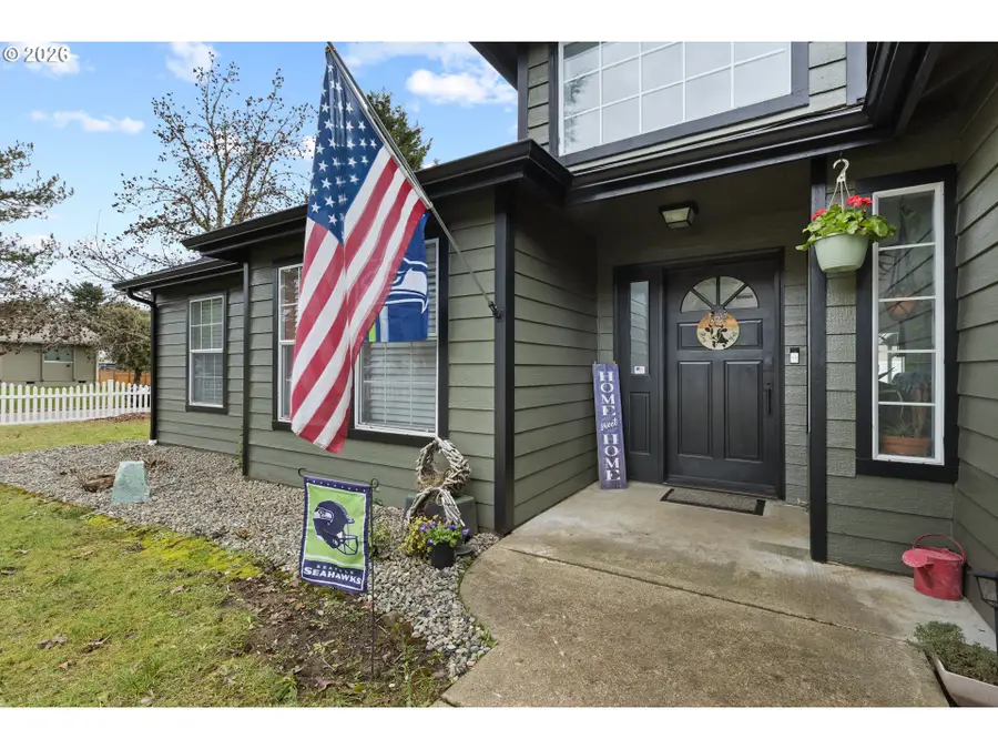 1774 E Fourth Ave, Sutherlin, OR 97479 - #3