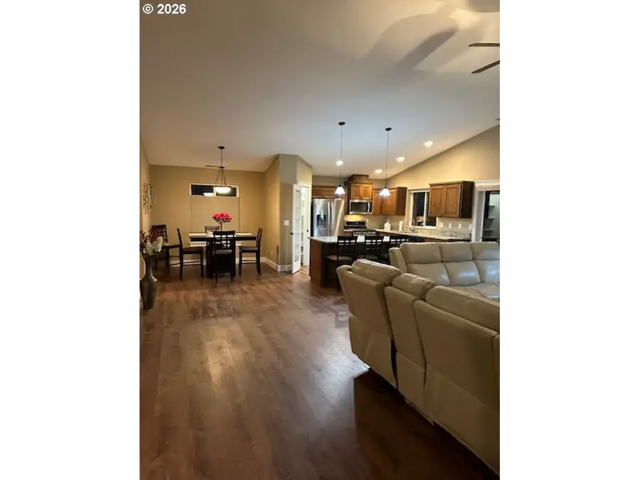 2072 Equestrian Loop, Salem, OR 97302 - Image #3