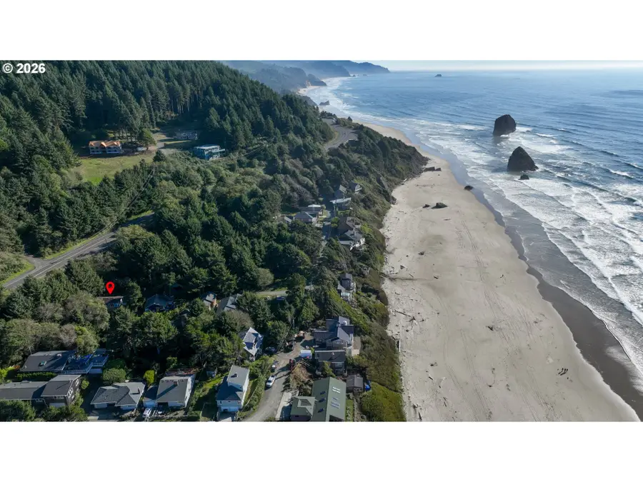 132 Maher St, Cannon Beach, OR 97110 - #3