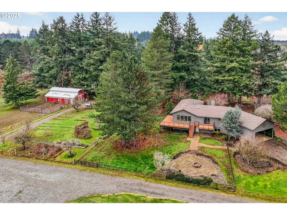 37902 SE Porter Rd, Estacada, OR 97023 - Image #1