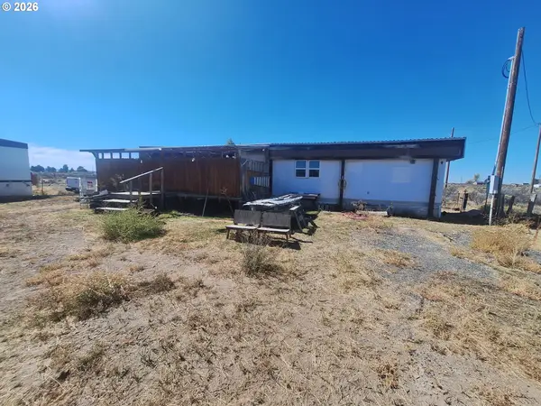 57585 Buckskin Rd, ChristmasValley, OR 97641