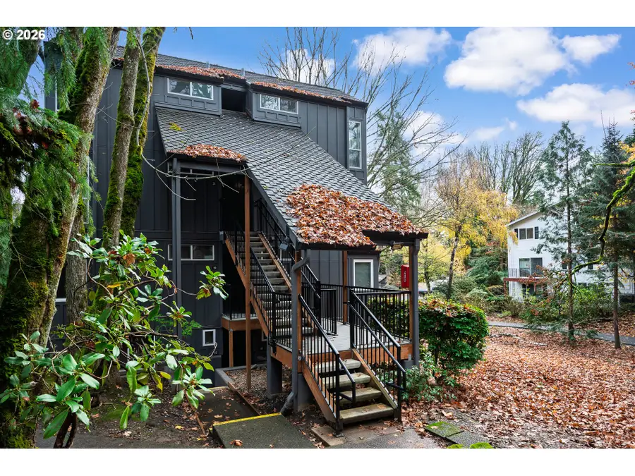 100 Kerr Pkwy, Lake Oswego, OR 97035 - #3