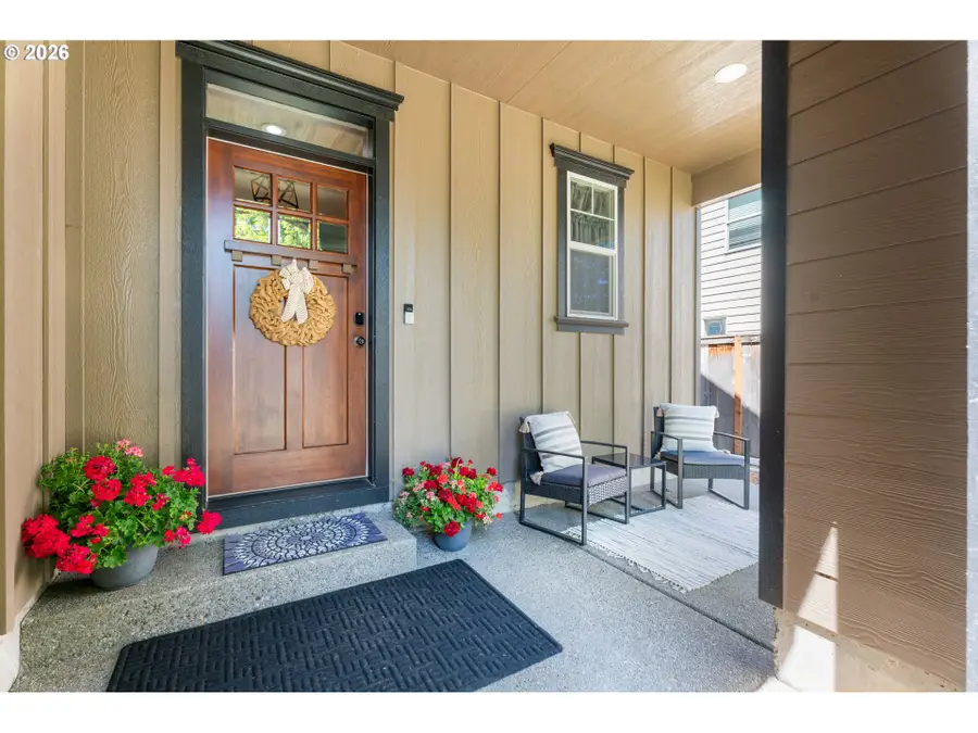 218 Finneys Ave, Molalla, OR 97038 - #3