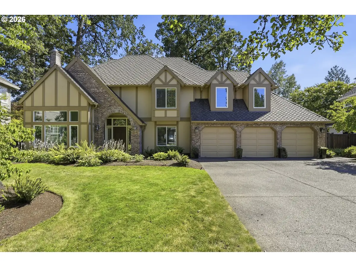 5326 Denton Dr, Lake Oswego, OR 97035 - #1
