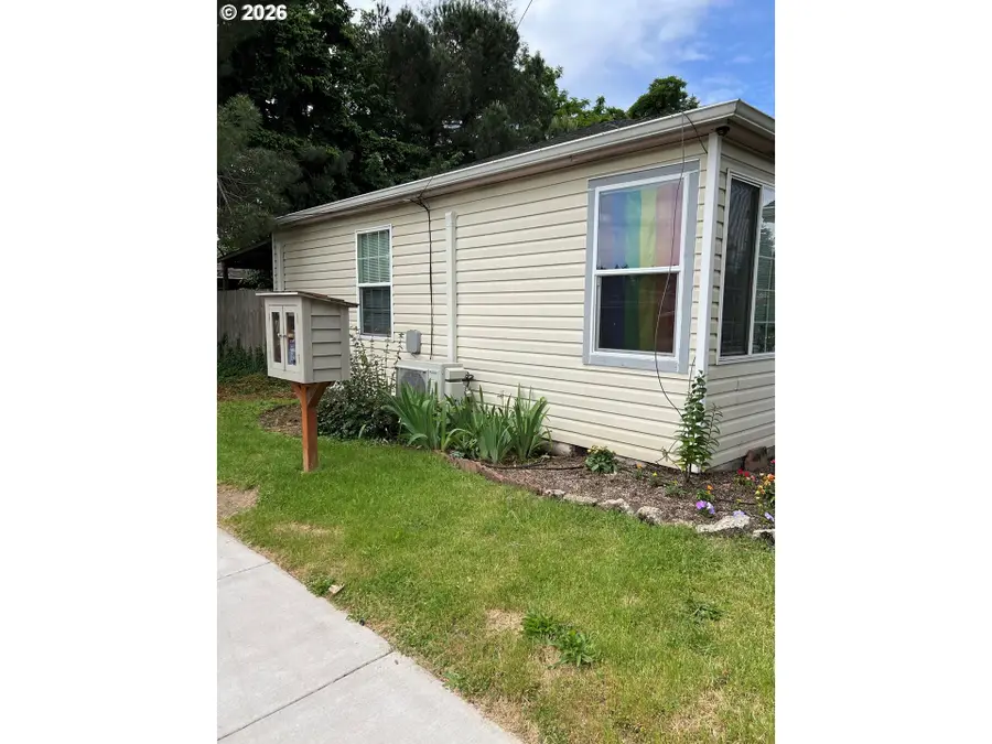 9948 SE Holgate Blvd, Portland, OR 97266 - #2