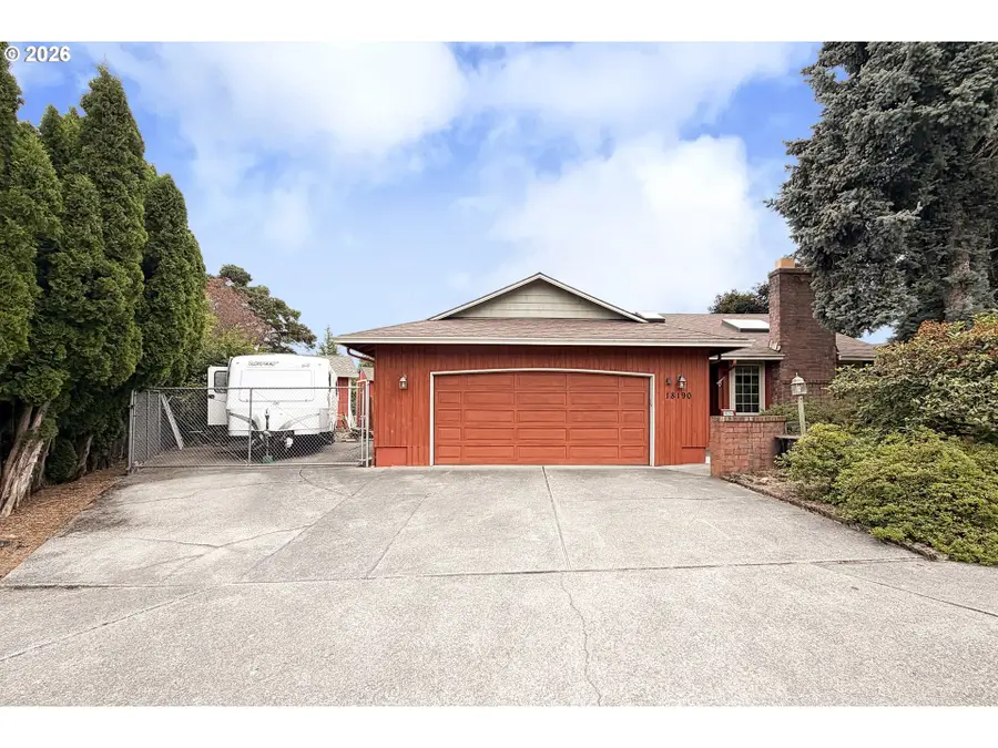 18190 Davis St, Sandy, OR 97055 - #2