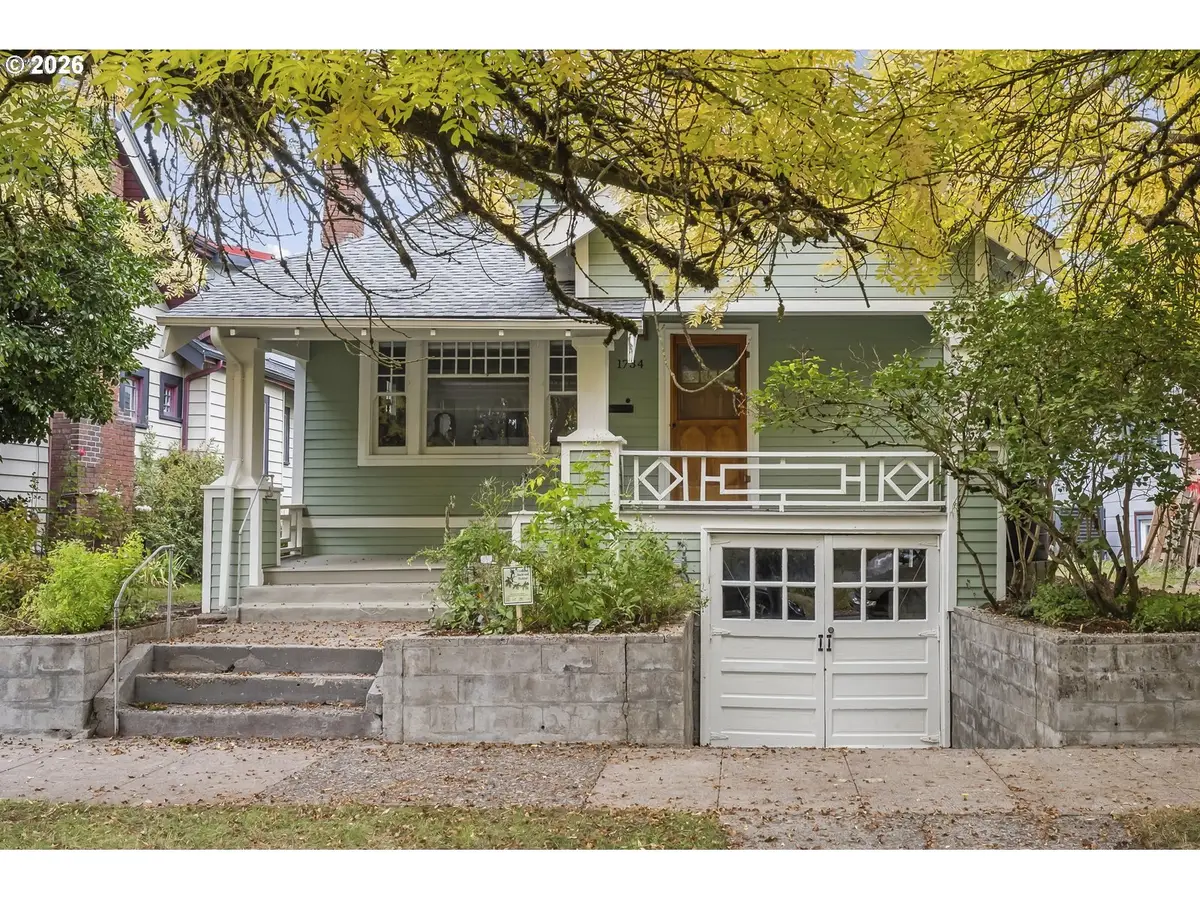 1734 SE 41st Ave, Portland, OR 97214 - #1