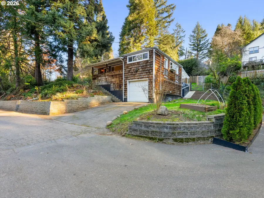 9208 SW 44th Ave, Portland, OR 97219 - Image #2