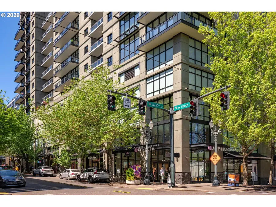 1025 NW Couch St #1217, Portland, OR 97209 - #2