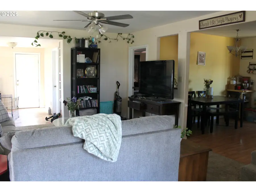 3225 College St, Baker City, OR 97814 - #3