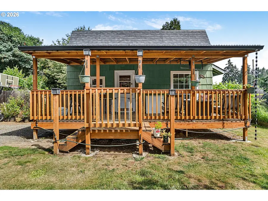 269 S 69th Pl, Springfield, OR 97478 - #3