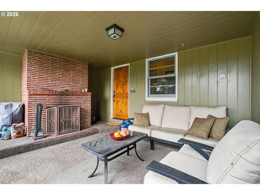 1517 SW Highland Pkwy, Portland, OR 97221 - #2