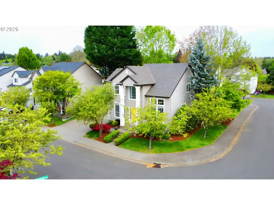 8911 SW Gravenstein Ln, Tigard, OR 97224 - #3
