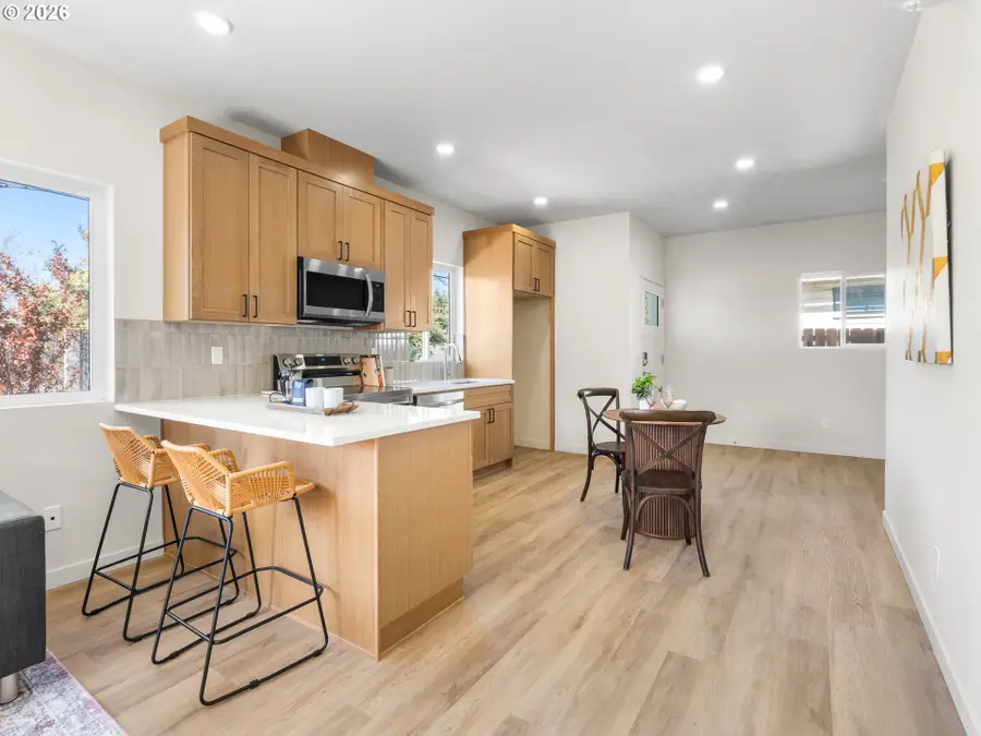 5870 N Missouri Ave, Portland, OR 97217 - #3
