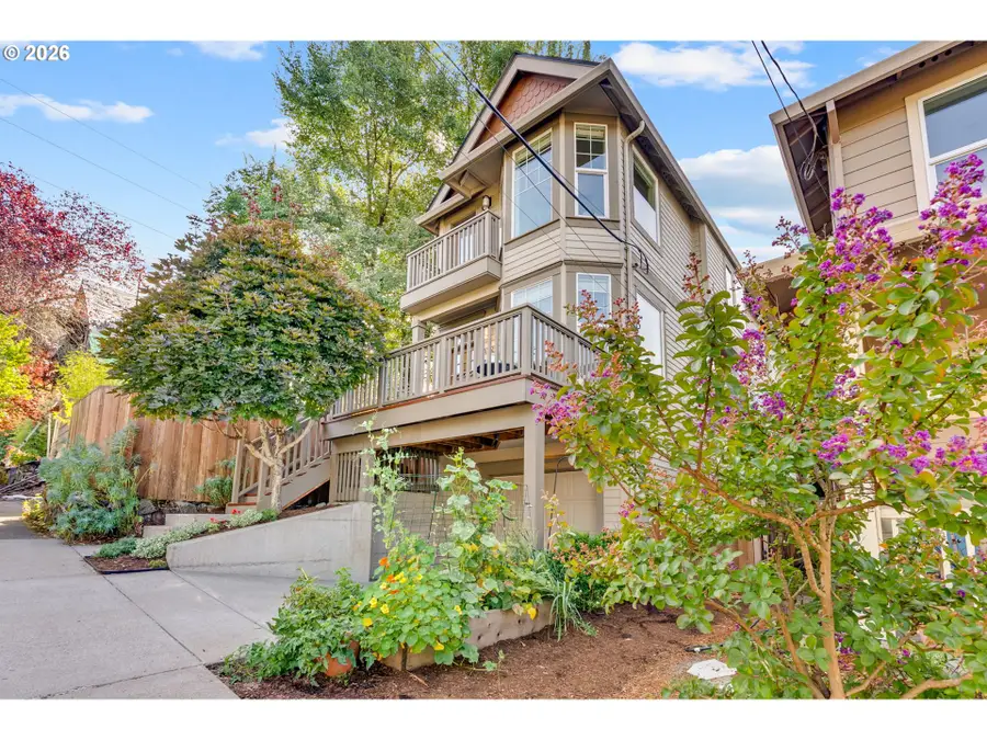 4112 SE Mall St, Portland, OR 97202 - #2
