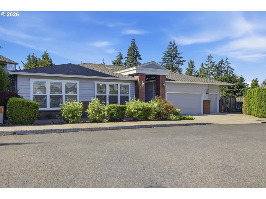 10190 SE Wyndham Way, Northwest Clackamas, OR 97086 - #2
