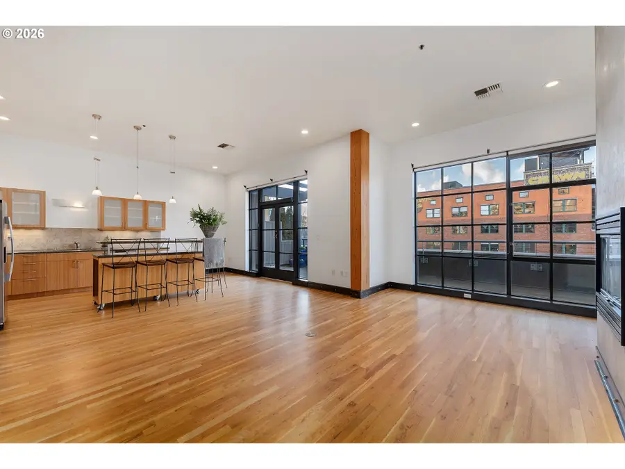 408 NW 12th Ave #608, Portland, OR 97209 - Image #3