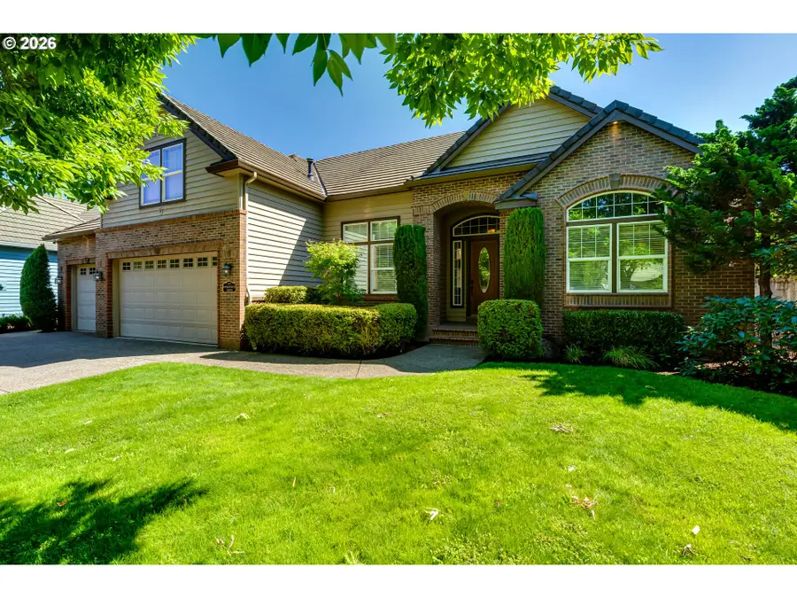 3473 Riverplace Dr, Eugene, OR 97401 - #2