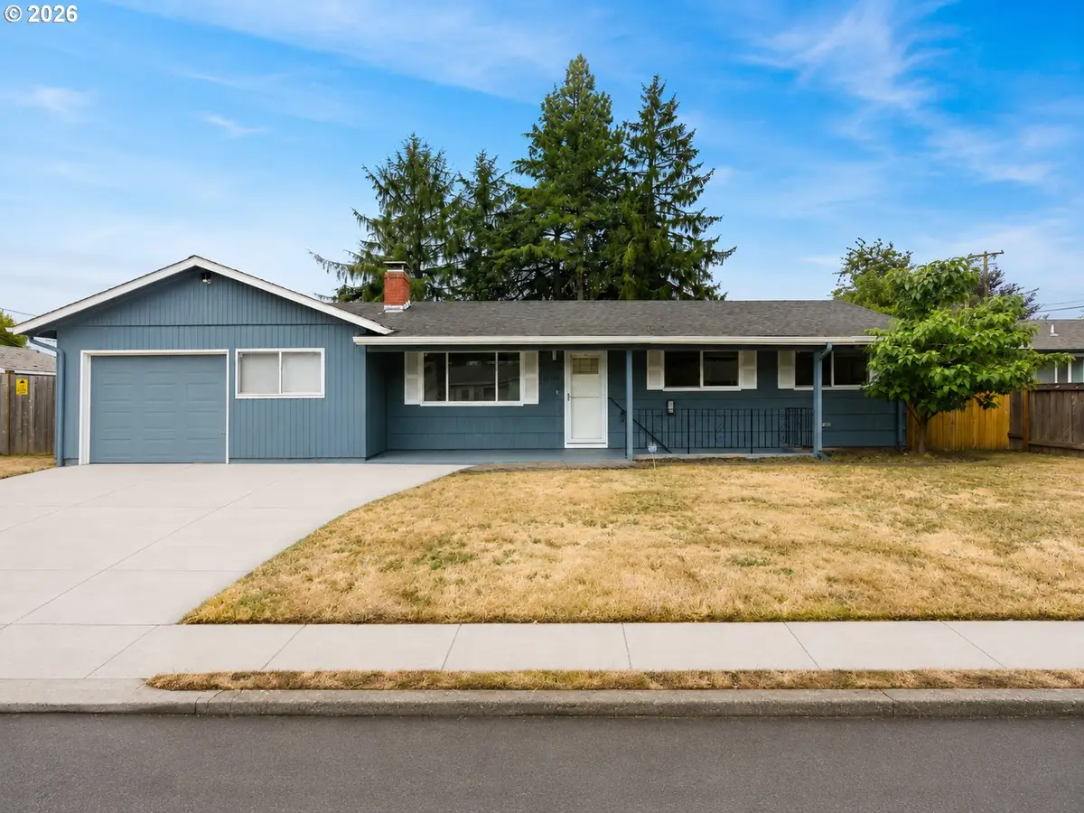 15106 SE Lincoln St, Portland, OR 97233 - #1