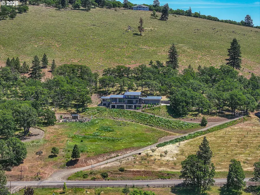 1910 N Columbus Ave, Goldendale, WA 98620 - #2