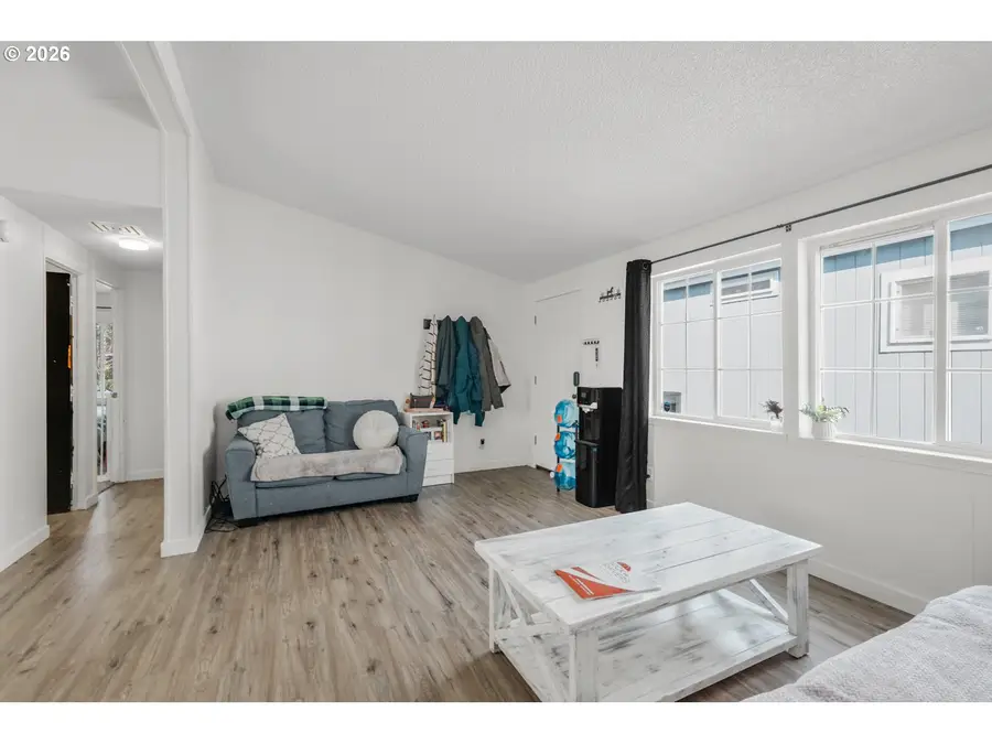 7842 SE Lindy St, Portland, OR 97206 - #3