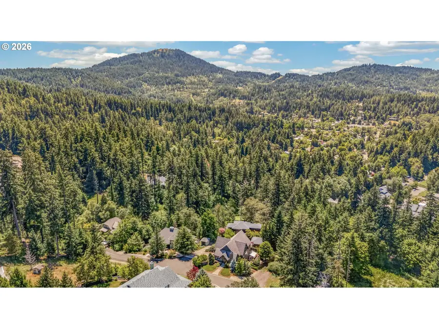 4312 Wendell Ln, Eugene, OR 97405 - #3