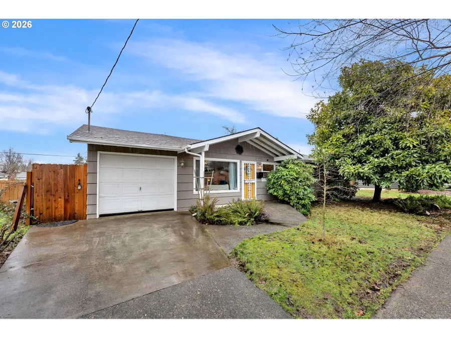 8514 N Dana Ave, Portland, OR 97203 - #2
