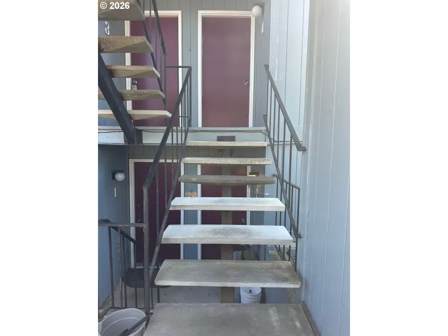 10010 SW Hall Blvd #3, Portland, OR 97223 - #2