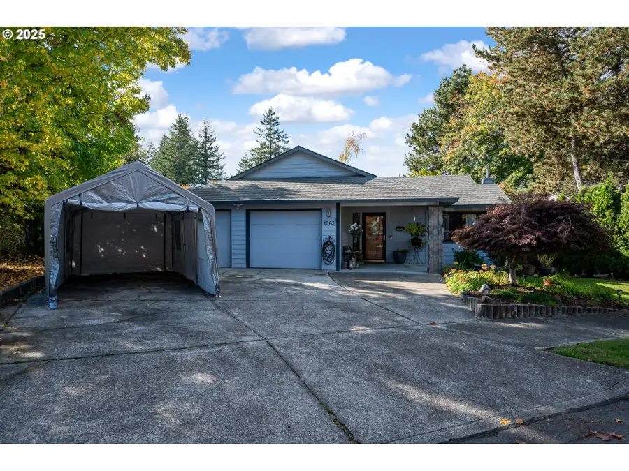 1963 SW Myers Pl, Gresham, OR 97080 - Image #2