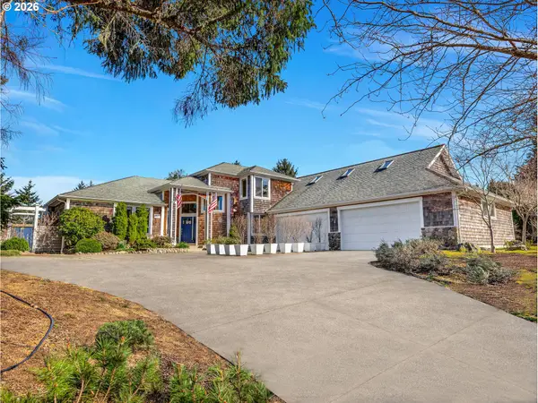 2537 Pine Ridge Dr, Gearhart, OR 97138