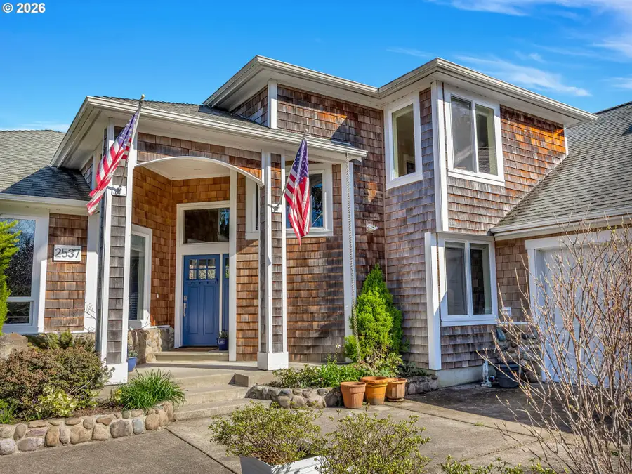 2537 Pine Ridge Dr, Gearhart, OR 97138 - #2